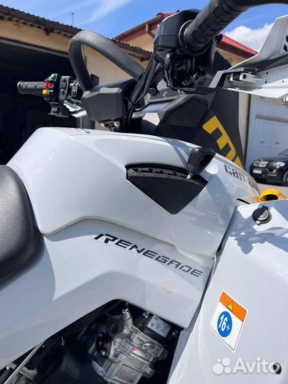 Квадроцикл BRP CAN-AM renegade X MR 1000R