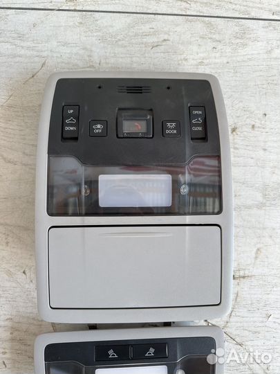 Lexus RX4 Плафон