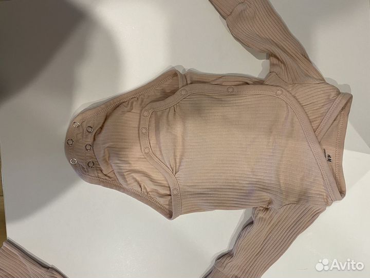 Комплект на выписку для девочки