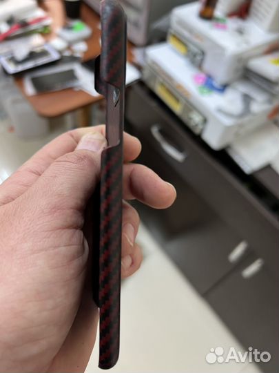 Чехол на iPhone 11 pro pitaka