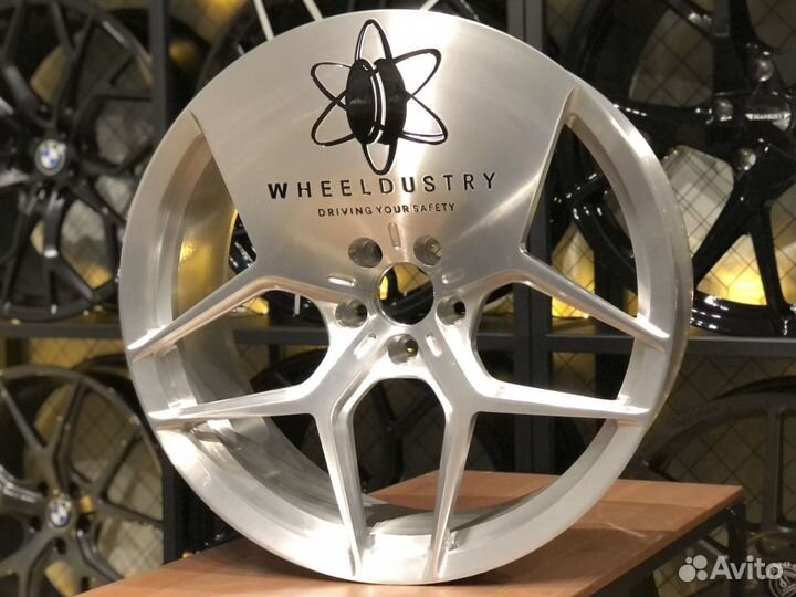 Кованые диски R21 для Mercedes GLE; GLS