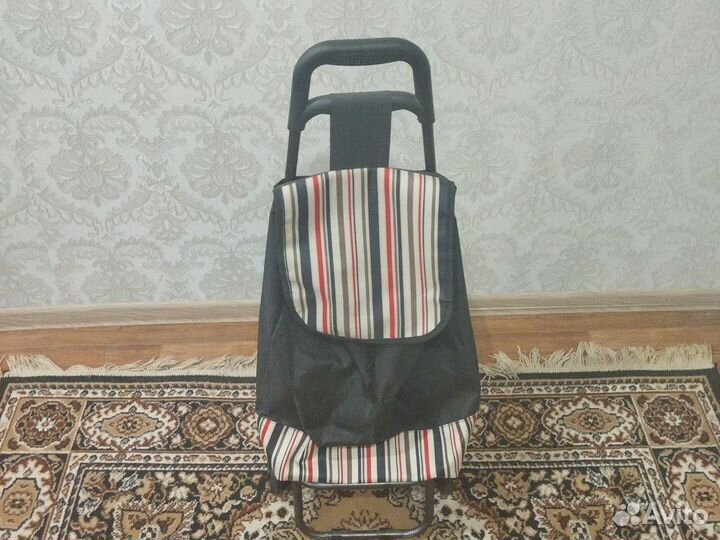 Сумка тележка со складным стулом