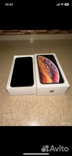 iPhone Xs, 64 ГБ