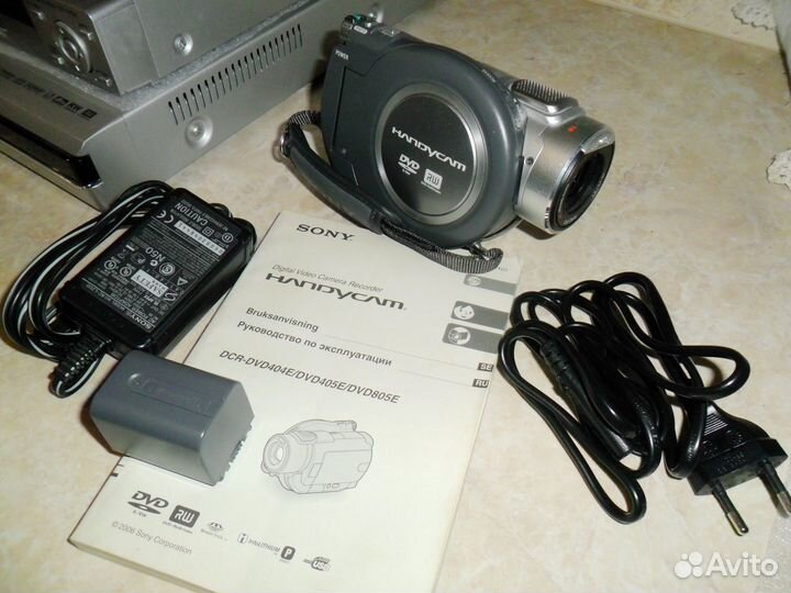 Продаю видео камеру sony DCR-DVD404E,рекордёр HDD