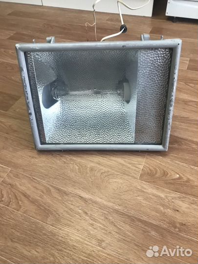 Светильник прожектор жо 04-400-001 хл 1 симметричн