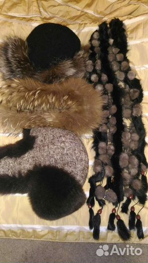 Шарф из норки, шапки с мехом, опушка енота пакетом