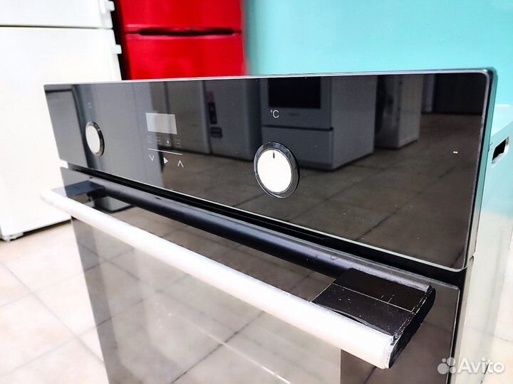 Духовой шкаф электрический б/у LEX. На Гарантии