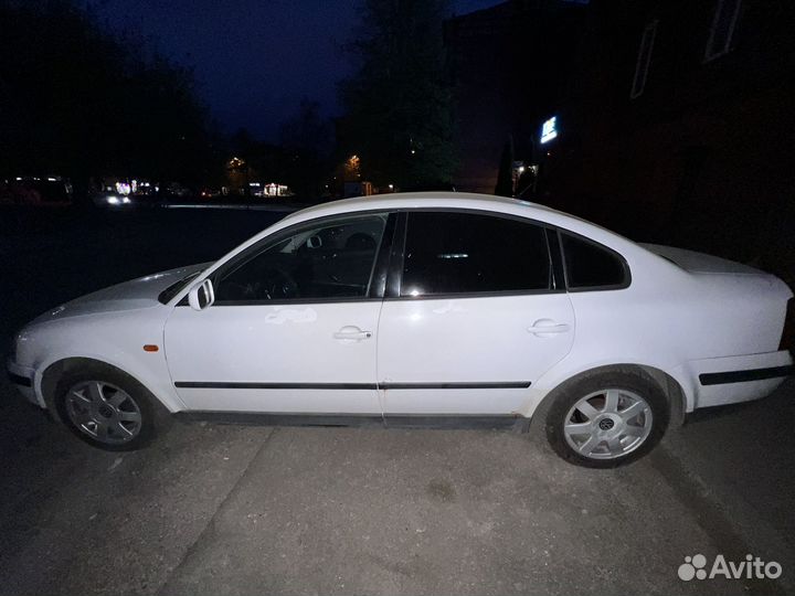 Volkswagen Passat 1.8 МТ, 1997, 413 000 км