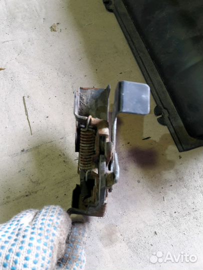 Замок капота Лифан Х60