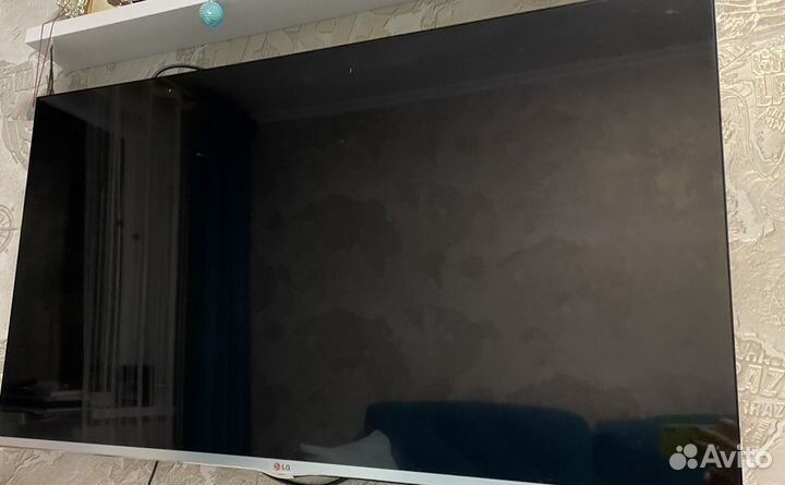Телевизор lg SMART tv 47 разбита матрица