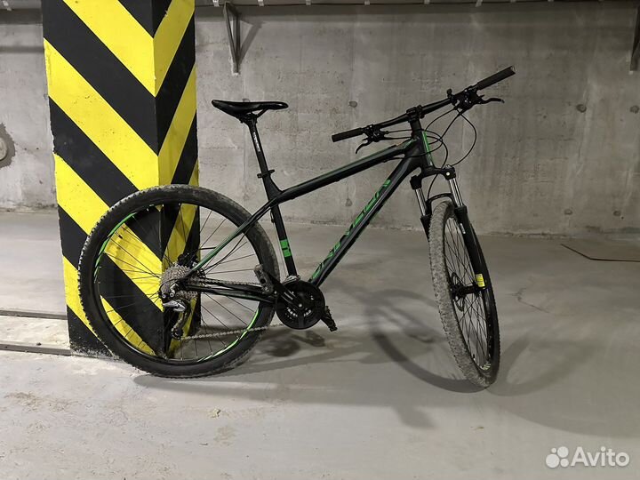 Велосипед univega summit 4.0 размер L 29 колеса