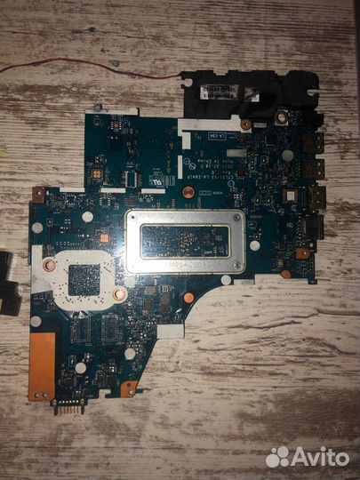 Материнская плата