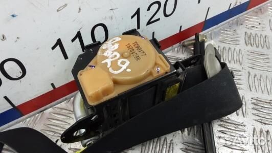 Ремень безопасности с пиропатроном сиденья передне