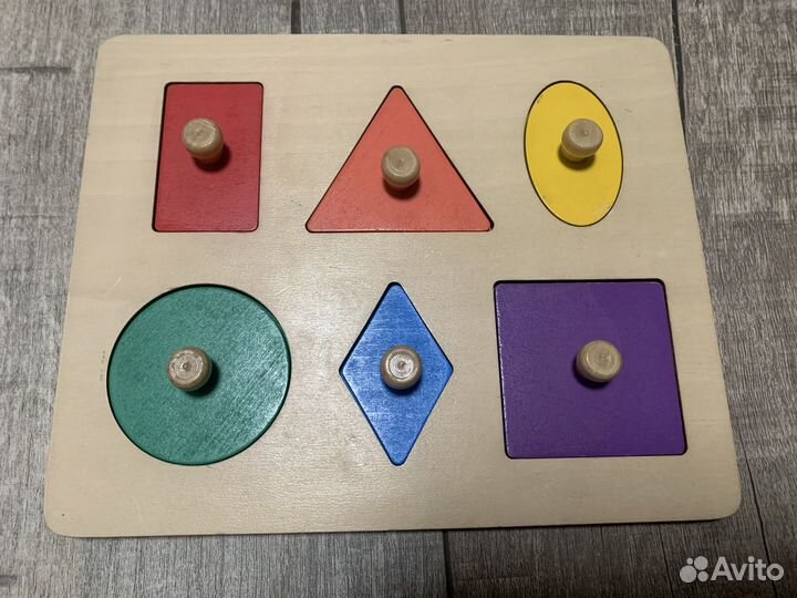 Развивающие игрушки для малышей