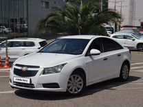 Chevrolet Cruze 1.6 AT, 2010, 153 165 км, с пробегом, цена 840 000 руб.