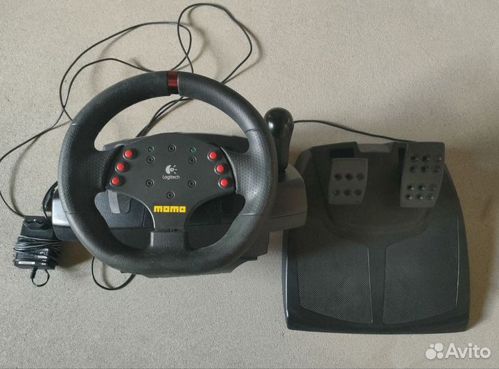 Руль Logitech Momo Racing Force M/N:E-UH9