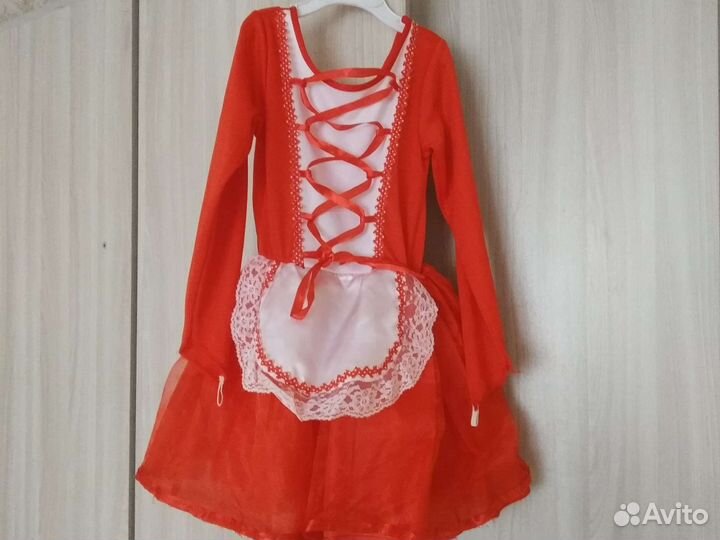 Костюм красной шапочки