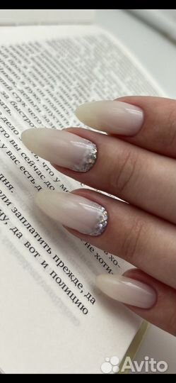 Маникюр педикюр