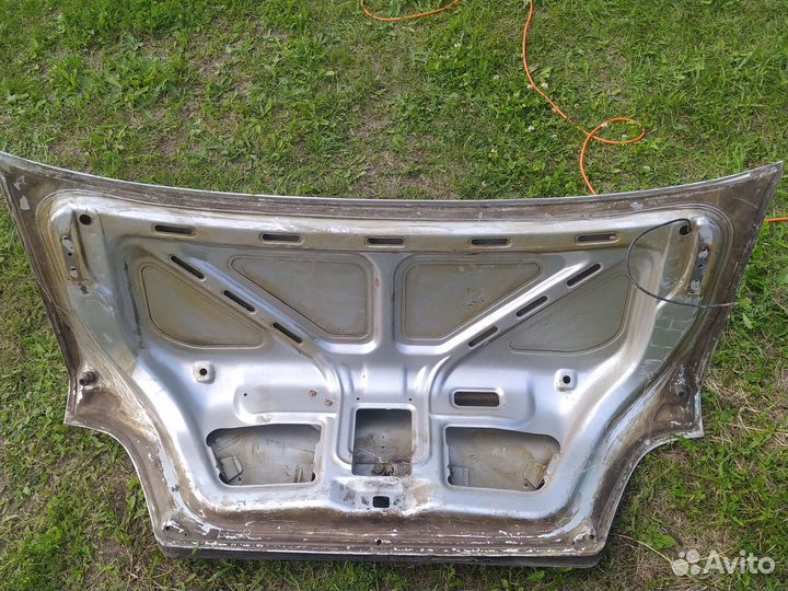 Крышка багажника нексия н100