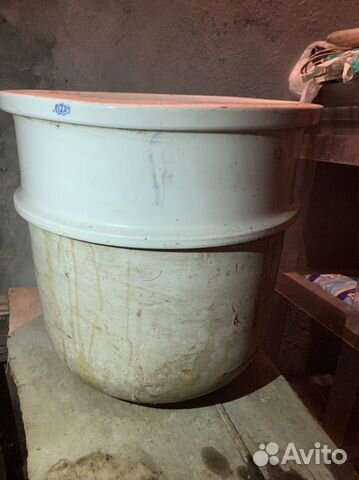 Фаянсовый боченок