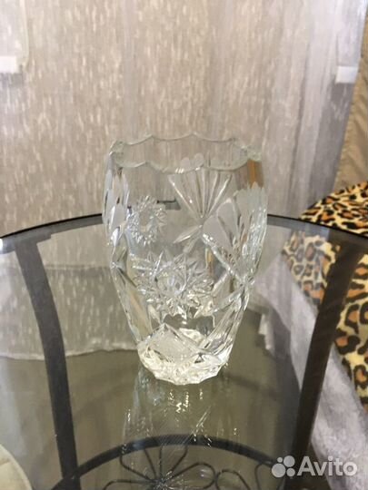 Вазон для цветов