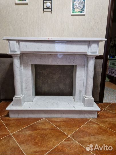Портал для камина из мрамора