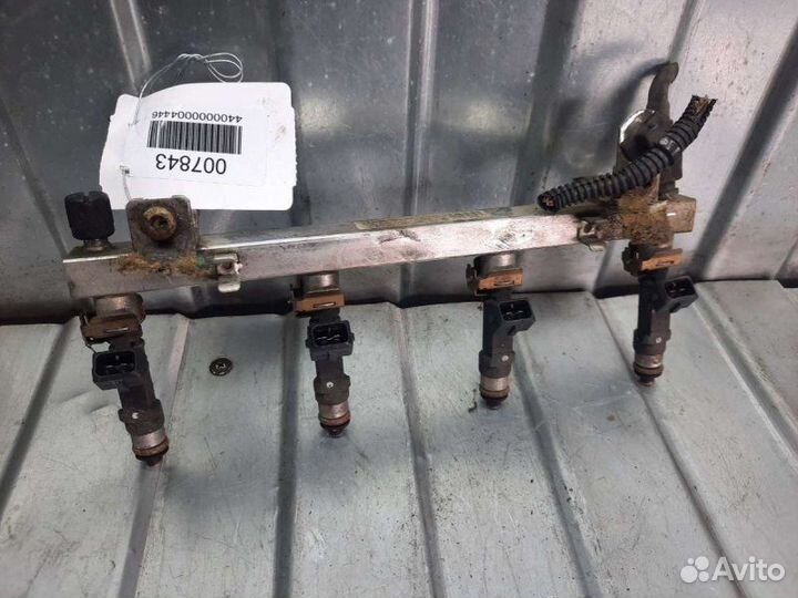 Топливная рампа Opel Corsa C 1.4 2005