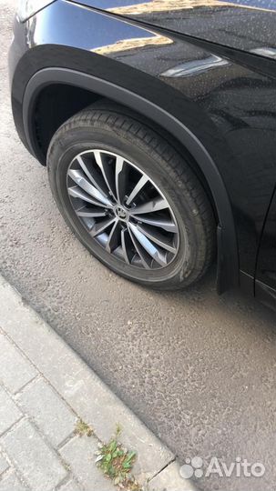 R18 Yokohama BluEarth AE50 235/55, PCD 5x112 DIA 10