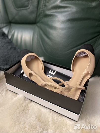 Босоножки женские 39 размер