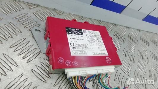 Блок управления бесключевым доступом lexus LS 4 (C