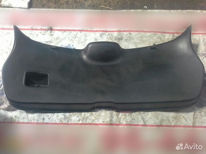 Обшивка двери багажника Nissan Qashqai (J10) 2006