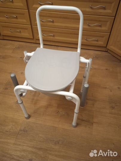 Стул туалет для пожилых и инвалидов