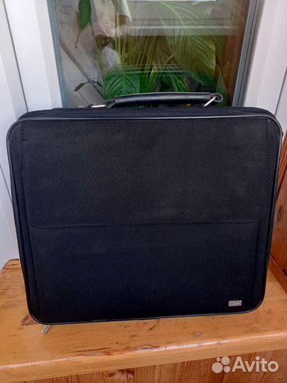 Кейс сумка для ноутбука IRU