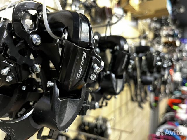 Велозапчасти и аксессуары