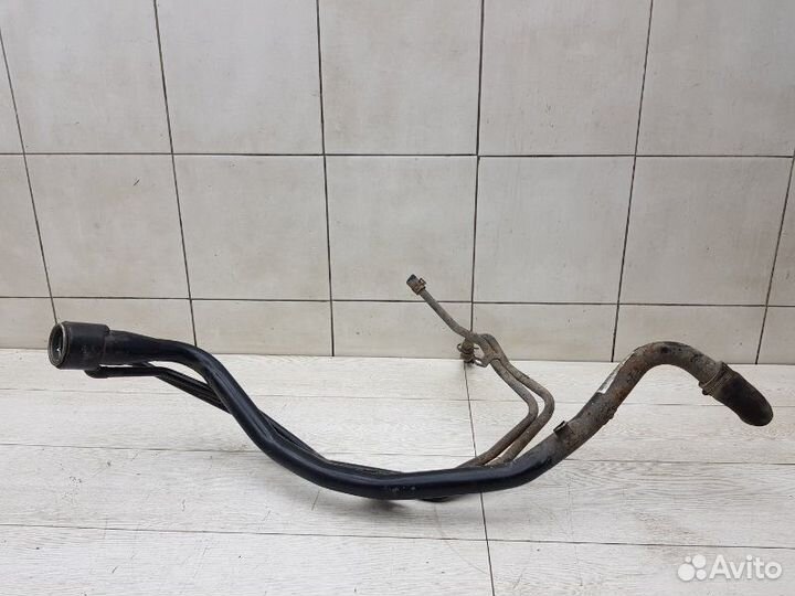 Горловина бензобака Geely Emgrand EC7 JL4G18 2013