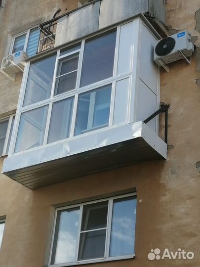 Остеклить балкон в Армавире
