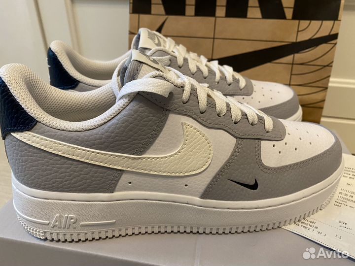 Кроссовки Nike air force 1