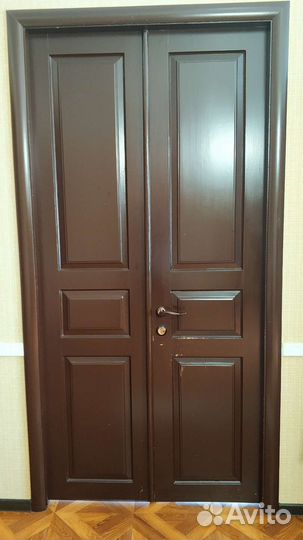 Двери межкомнатные б/у