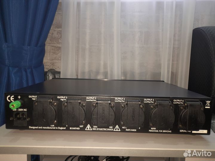 Сетевой фильтр isol-8 cleanline-2