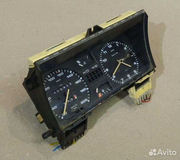 Панель приборная VW Golf 2 без тахометра