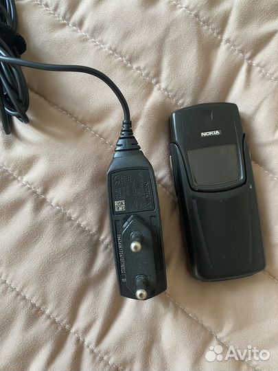 Nokia 8910i