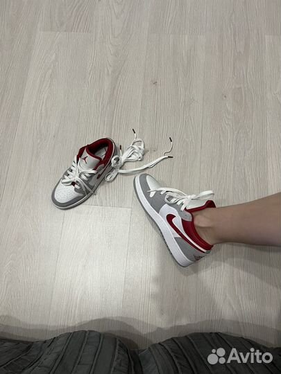 Кроссовки Air Jordan 1 Low SE GS