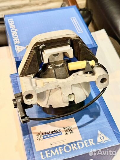 Опора двигателя с датчиком Lemforder для VAG