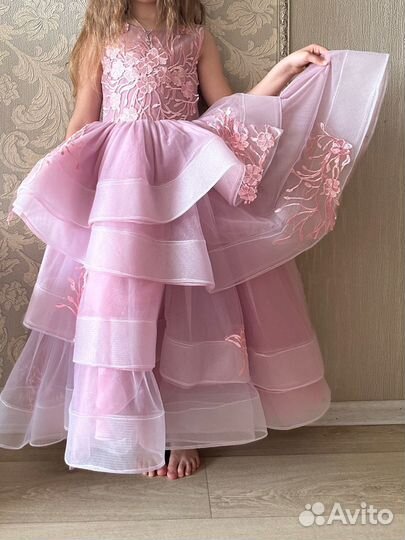 Платье для девочки 120-128