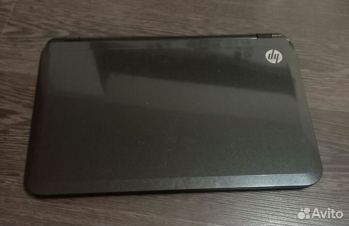 Ноутбук HP Pavilion 15-b052sr