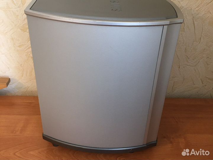 Сабвуфер samsung