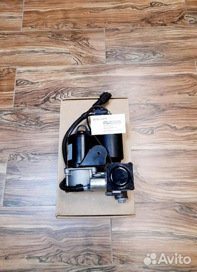 Компрессор пневмы LR/RR Спорт Дискавери (Hitachi)