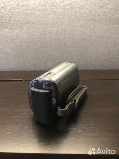 Видеокамера JVC