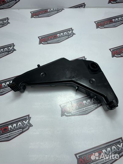 Бачок омывателя Audi Q5 8R 2009