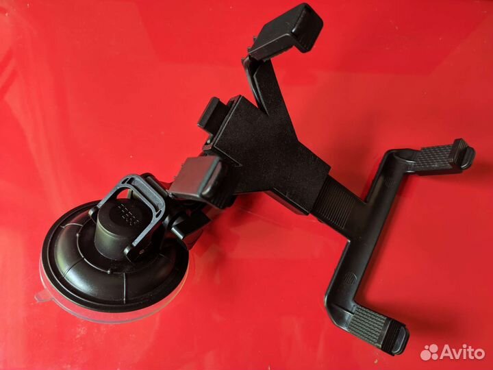 Держатель для планшета в авто
